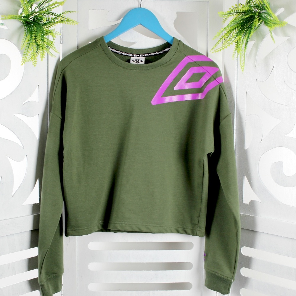 Umbro Fitness Green Pullover Sweater  Size M NEW